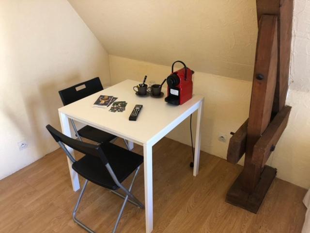 Apartamento Jardin Fleury Gien Exterior foto