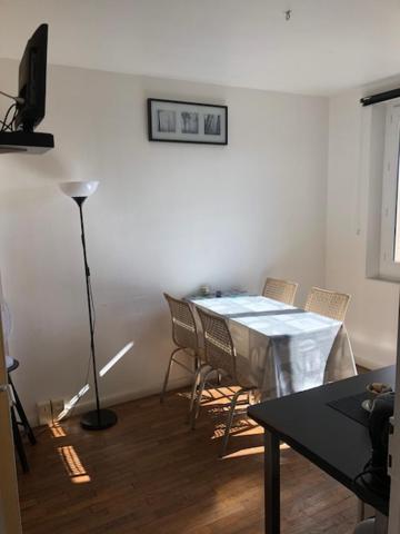 Apartamento Jardin Fleury Gien Exterior foto