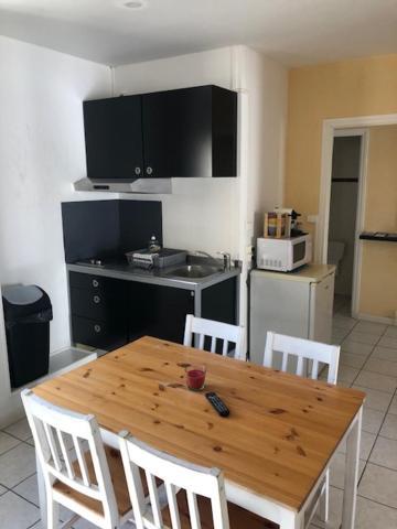Apartamento Jardin Fleury Gien Exterior foto